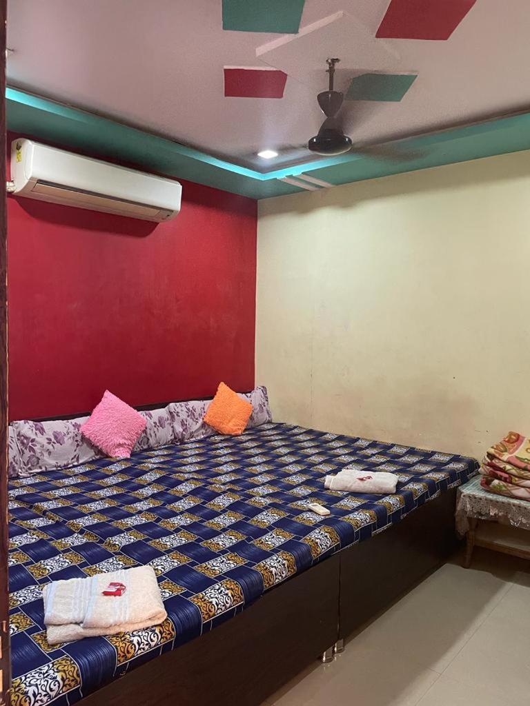 אויאיין New Yanti Guest House מראה חיצוני תמונה